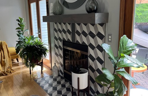 Mount Morris Township Haus | Welcome Home - quiet location - lots of trees - your stop to North Michigan