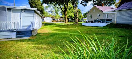 Lakeview Haus | Welcome to Bluebird Cottage