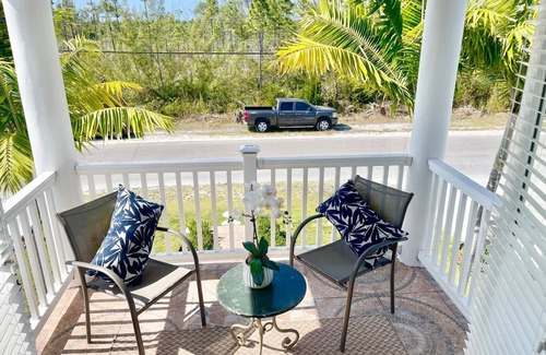Coral Harbour Haus | Welcome to Eleven! Beautiful 2 Bedroom Unit Near Airport & Beach
