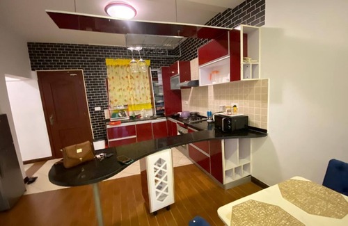 Bamburi Wohnung | Welcome to Lily Homes and enjoy the beachfront bliss at your doorstep.