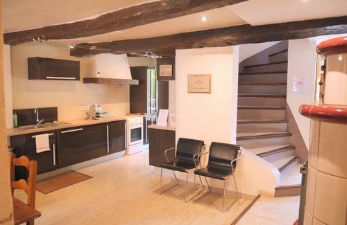 Entrecasteaux Haus | Welcome to Lougissoun, group gîte in the heart of Provence