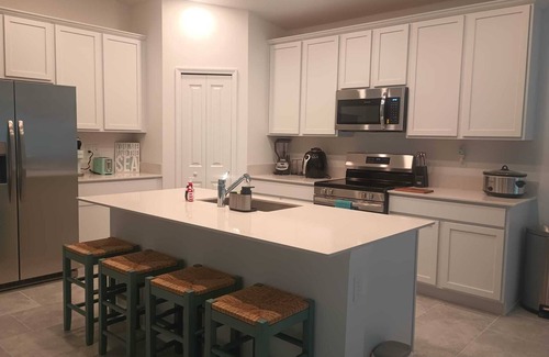 Edgewater Haus | Welcome to our Coastal Retreat! nJust 10 minutes from New Smyrna Beach