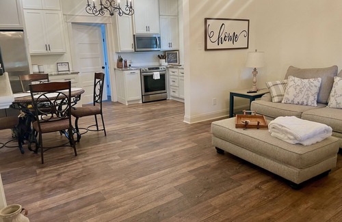 Corinth Haus | Welcome to The Southern A warm retreat that you will not want to leave.