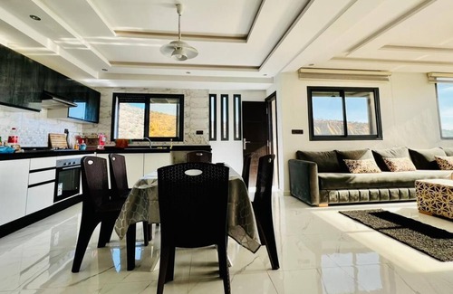 Imi Ouaddar Haus | Welcome to the surf house