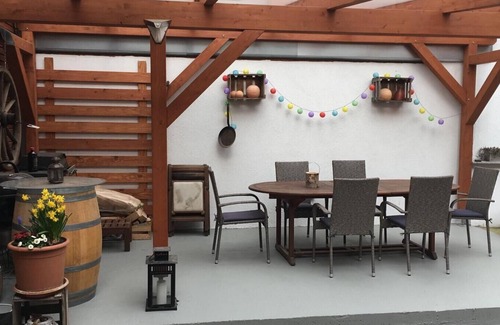 Gollheim Haus | Willkommen in der Villa Kerzenheimer Tor