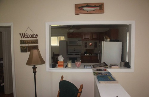 Lake Ripley Haus | Willkommen in Ihrem Zuhause fern von Zuhause. Willkommen im Cambridge Lake House.