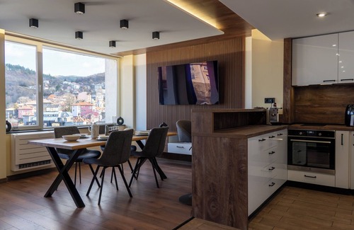 Gabrovo Wohnung | Welcoming apartment with AC in charming Gabrovo