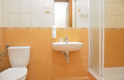 Srodmiescie Hotel | WenderEDU Business Center