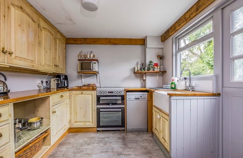 West Ashling Haus | West Ashling Barn, near Goodwood | Pass The Keys