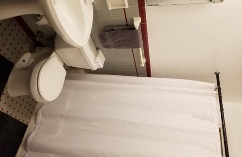 Green Hills Haus | West End Stay