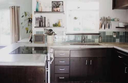 Chico Haus | West Park House | Relaxing Park Life