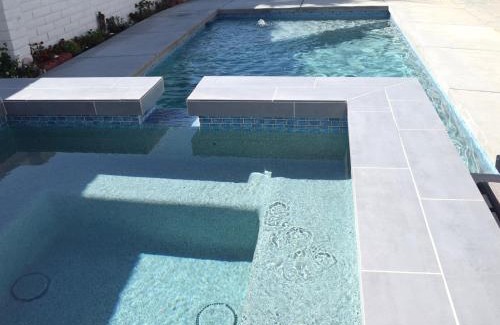 Racquet Club West Haus | West Racquet Club Art Room