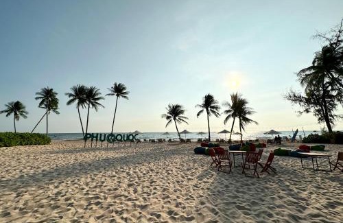 Long Beach Villa | Westcoast PQ Sunshine spacious 3BR private pool villa