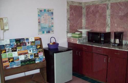 Hazlehurst Hotel | Western Inn Express