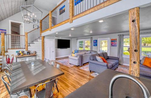 Ephraim Haus | Westeros by Simple Life Rentals