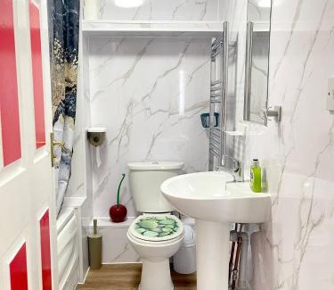 Chadwell Wohnung | Westfield Gardens Apartment - 3 bedrooms