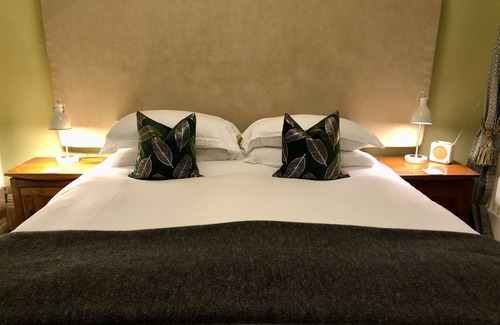 Dorchester Haus | Westwood House