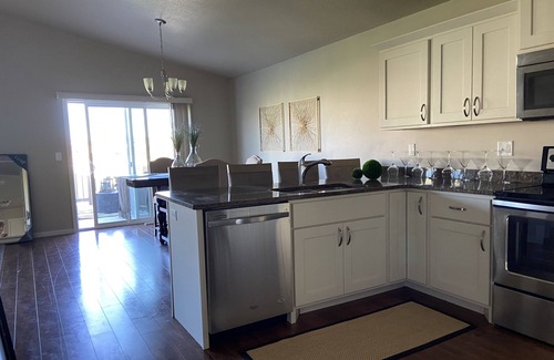 West Fargo Haus | WF 42nd furnished, make yourself at home ❤️