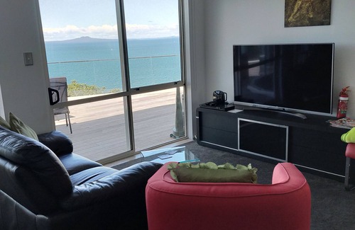 Manly Wohnung | Whangaparaoa Retreat mit atemberaubender Aussicht