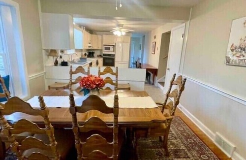 Wheeling Haus | Wheeling Feeling