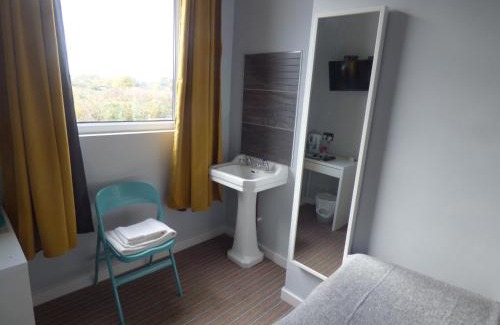 Castleford Hotel | Wheldale Hotel-Bed and Breakfast