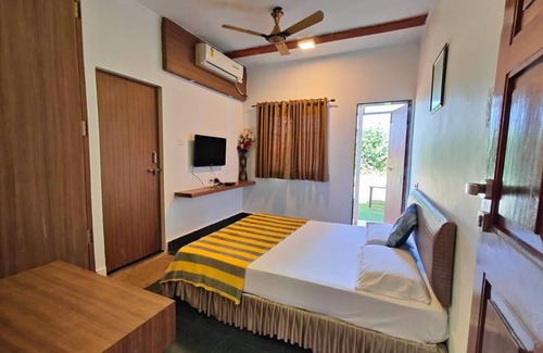 Saunta Vaddo Hotel | Where Luxury Meets Comfort !