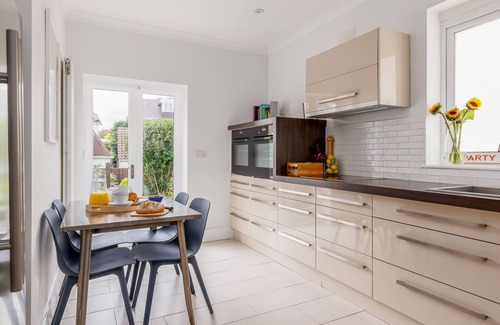 Sandbanks Haus | Where memories will keep you coming back!