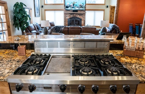 Bayfield Haus | Whispering Pines Grand Estate