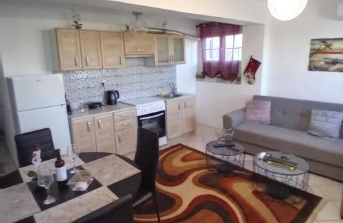 Xifias Wohnung | white house