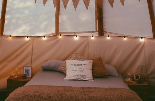 How Caple Sonstige | White House on Wye Glamping