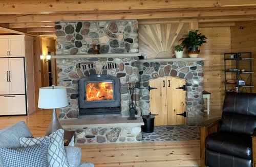 Two Harbors Haus | Whitecaps am Oberen See