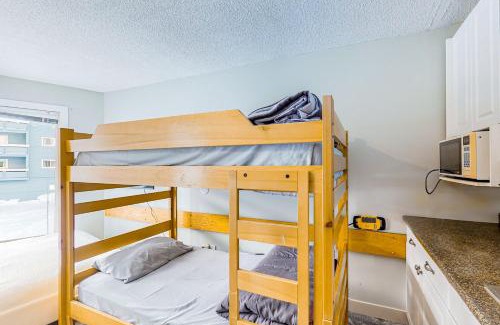 Big White Ski Resort Hotel | Whitefoot Lodge 314
