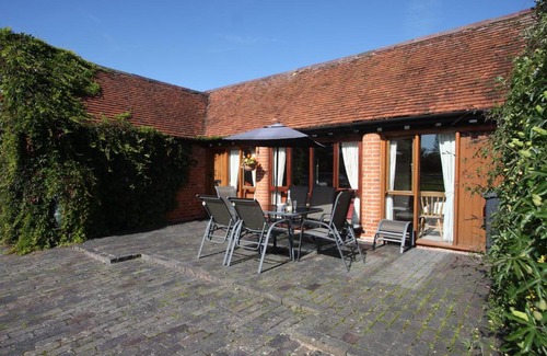 Hanmer Haus | Whitley Elm Cottages