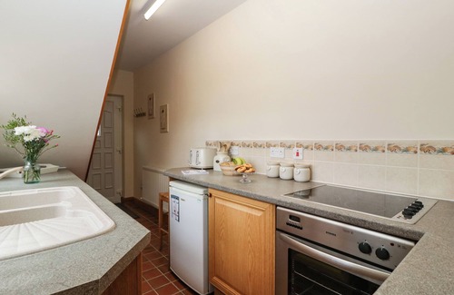 Blaisdon Hütte | WHITLOW LODGE ANNEX, romantic, with a garden in Huntley