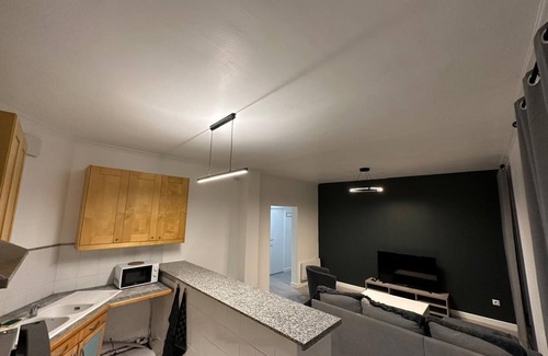 Les Pavillons-sous-Bois Wohnung | Whole apartment near Paris