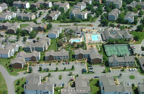 Williamsburg Haus | Why Worry?! Book Wyndham Kingsgate/2br-sleeps 8/4 to 14 nts