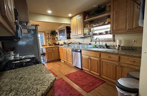 Pewaukee Haus | Wide open lake views and large flat front yard