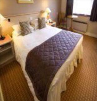 Widnes Hotel | Widnes Halton Everglades Park Hotel