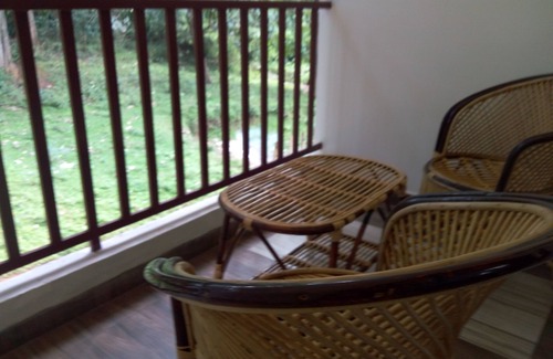 Kumily Haus | WILD WINDOW Gastfamilie vor Periyar Tiger Reserve Wald