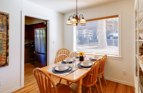 Williams Hütte | Williams Cottage w/ Patios & Grill Near Route 66