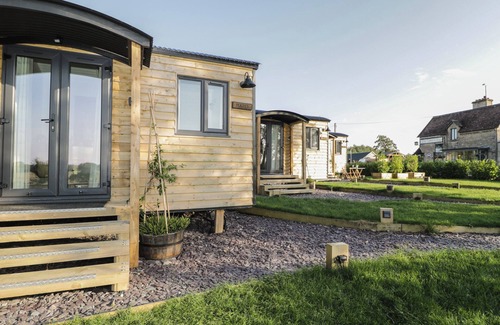 Kemble Hütte | Willow