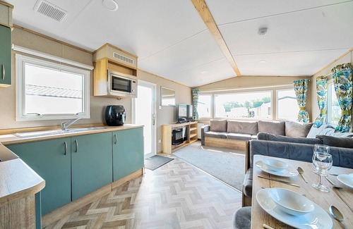 Great Billing Hütte | WILLOWBROOK HIDEAWAY - BILLING AQUADROME in Billing Aquadrome Holiday Park