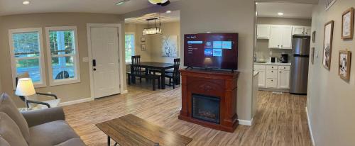 Loveland Haus | Wilson Two Bedroom House in Historic Loveland