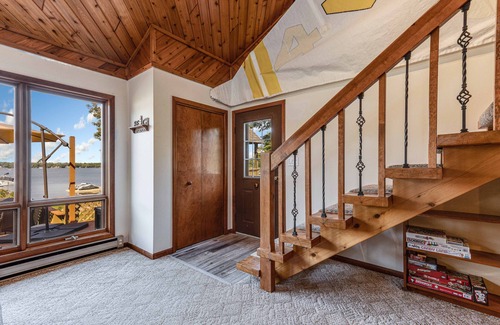 Lake Catherine Haus | Windjammer, Lakefront Home-Away-From-Home!!!