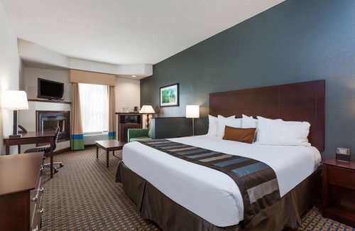 High Point Hotel | Wingate by Wyndham High Point