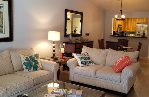 Welaka Eigentumswohnung | Paradies auf der St. Johns River w / Tiefwasserbootbeleg