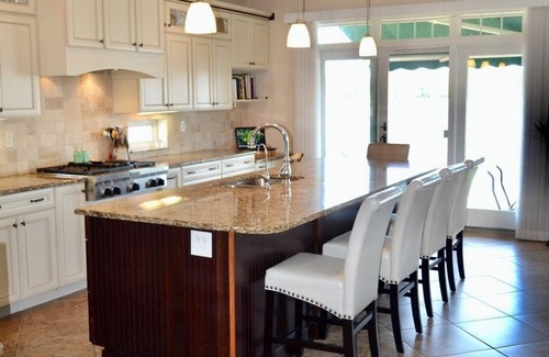 Pinckney Haus | Universität von Mich. Game Day Weekend-Lakeside & Monatlicher Winterurlaub