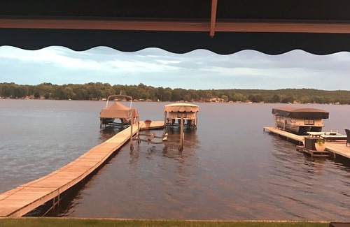 Pinckney Haus | Universität von Mich. Game Day Weekend-Lakeside & Monatlicher Winterurlaub