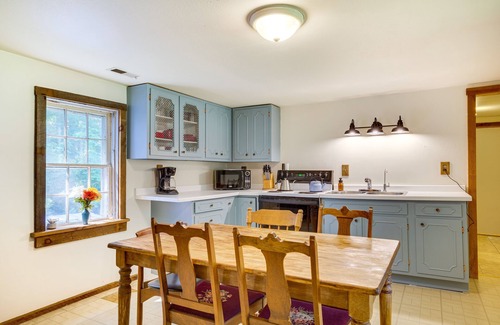 Mauston Hütte | Wisconsin Cabin Getaway Near Castle Rock Late