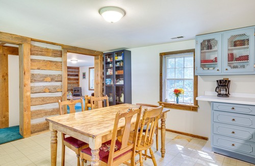 Mauston Hütte | Wisconsin Cabin Getaway Near Castle Rock Late